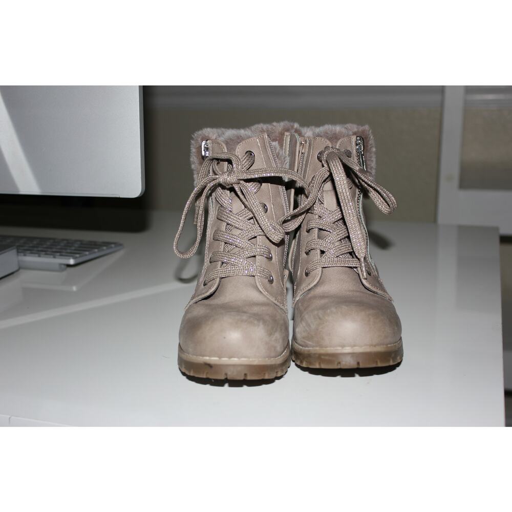 Winter Boots Sz 3 Girls